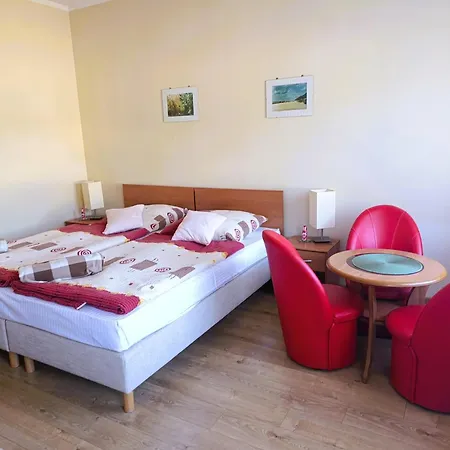 In Mi Dzyzdroje Near The Appartement *